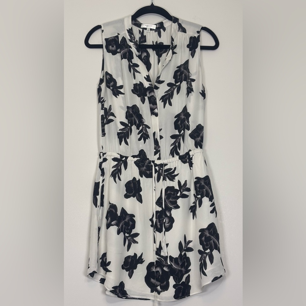 Babaton Aritzia 100% Silk Floral Sleeveless Dress Small